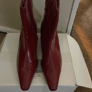 Red Chadwick Low Cut Boots